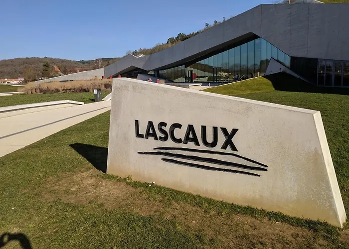 Nyaraló De Fleurie - *